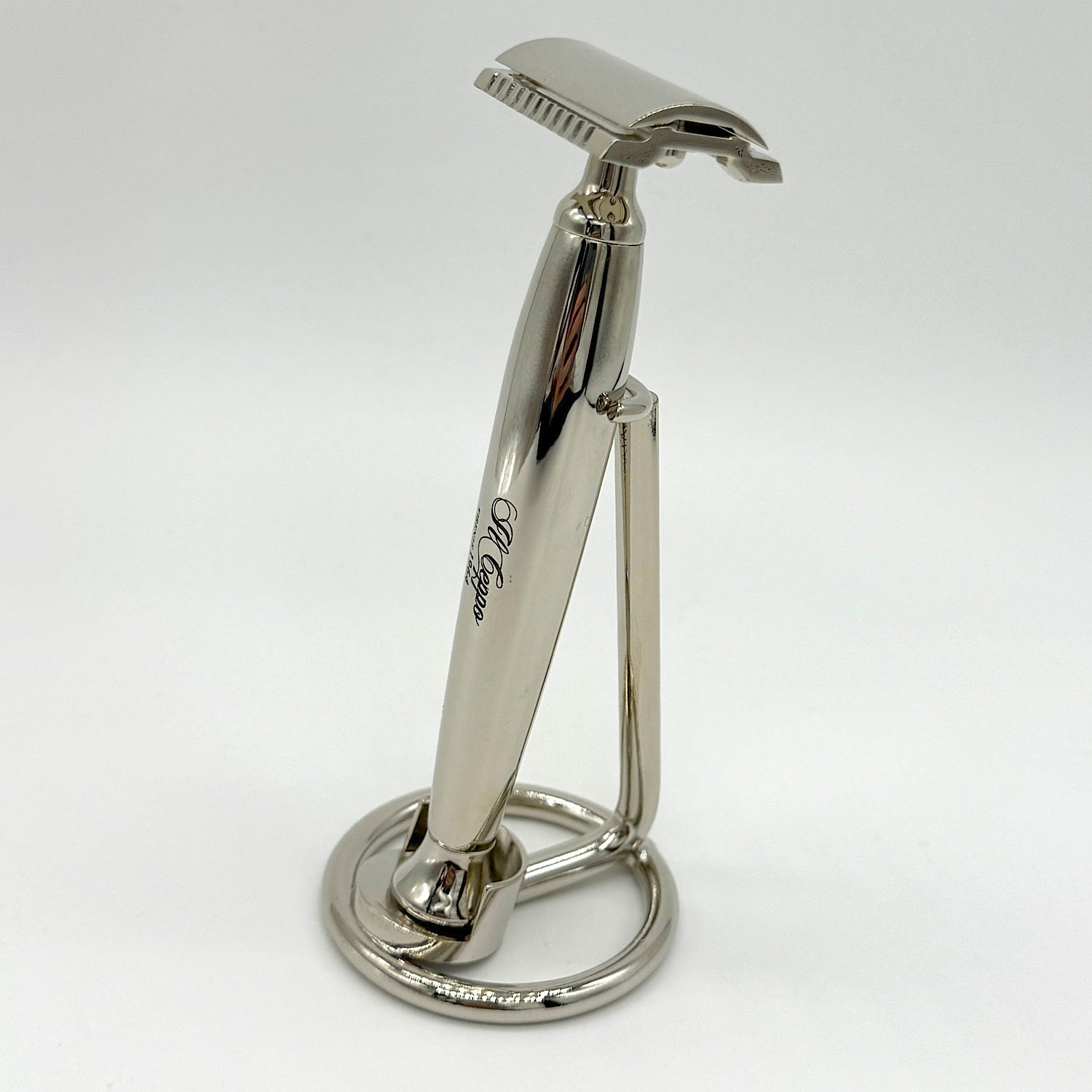売り上げNo.1 の万能型イタリア製カミソリスタンド SS011A RAZOR STAND