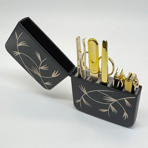 Lucky item with a wide ending: Raden Gold Kit Dragon