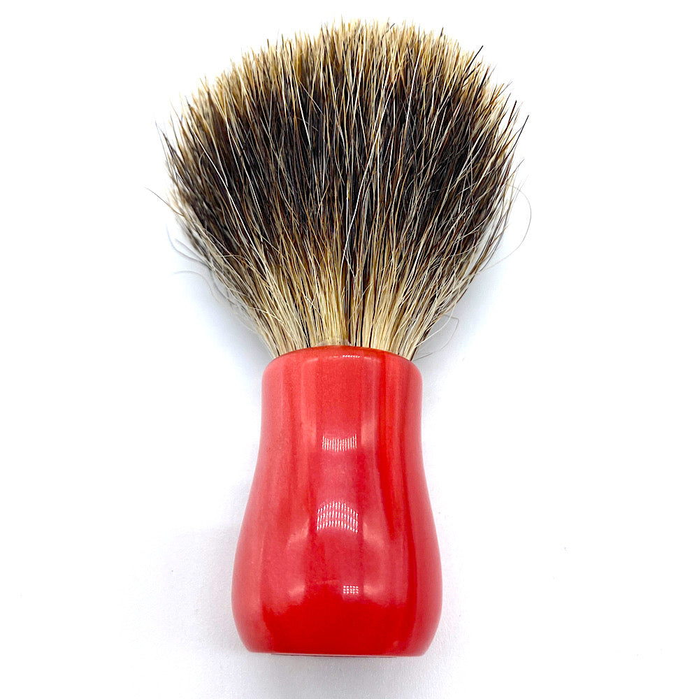 Mini -sized shaving brush red